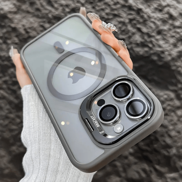 New Metal Window Bracket High-quality Transparent Magnetic Wireless Charging Phone Case, Suitable for iPhone 16/15/14/13/12 with Lens Film Included - Image 5